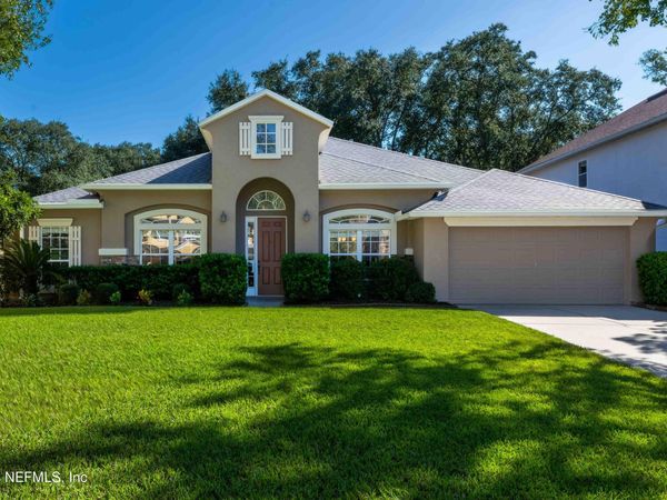 610 WAKEVIEW Drive, Orange Park, FL 32065