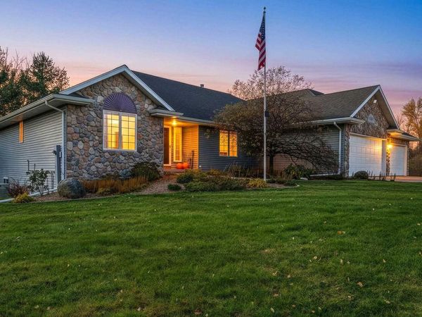 6369 COUNTY ROAD E, Abrams, WI 54101
