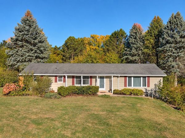 1938 MULBERRY LANE, Green Bay, WI 54304