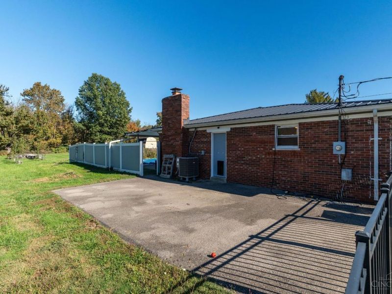 6710 Susan Drive, Goshen Township, OH 45140 Photo 27