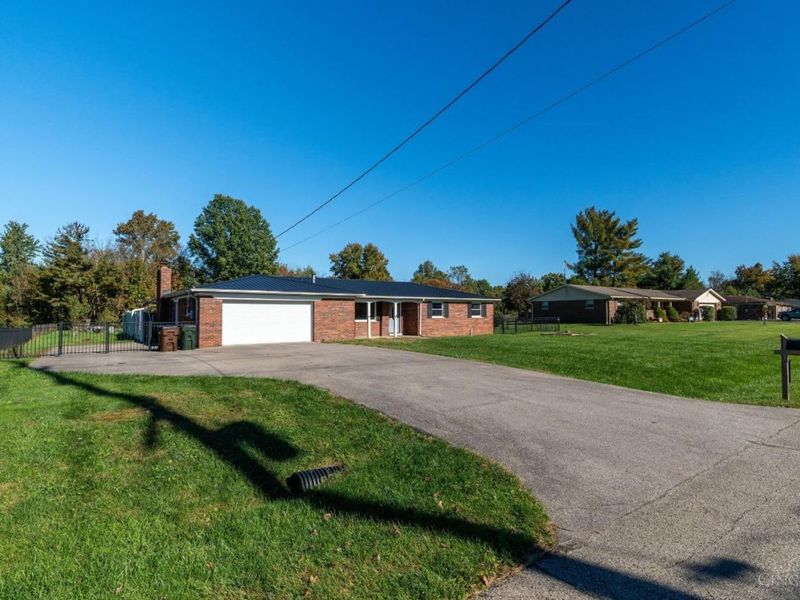 6710 Susan Drive, Goshen Township, OH 45140 Photo 32