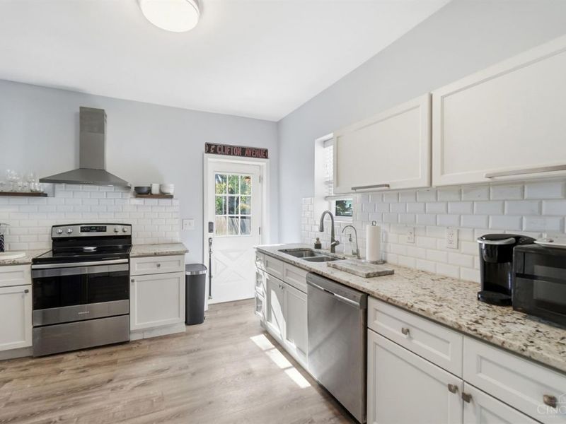 3459 Cardiff Avenue, Cincinnati, OH 45209 Photo 18