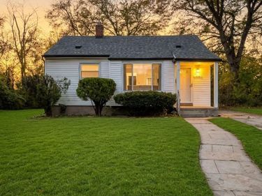 12255 Sorrento Street , Detroit, Mi 48227