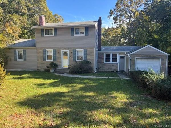 399 Boyle Road , Selden, NY 11784