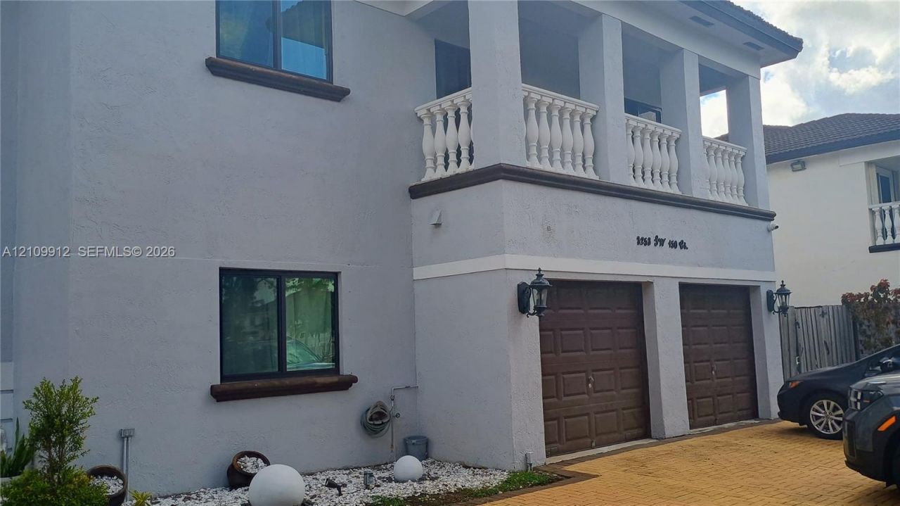 3253 SW 150 Ct , Miami, FL 33185 Photo
