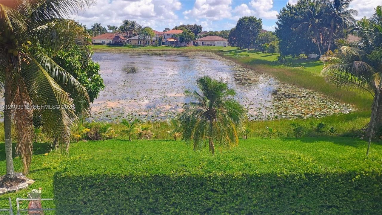 3253 SW 150 Ct , Miami, FL 33185 Photo