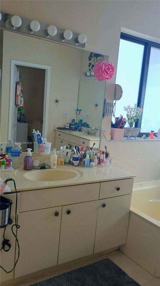 3253 SW 150 Ct , Miami, FL 33185 Photo