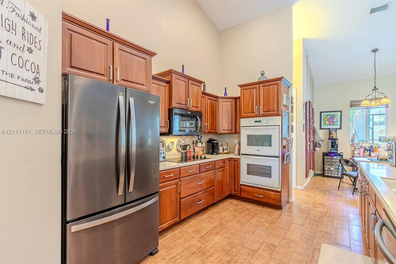 374 Parker St NE , Lake Placid, FL 33852 Photo