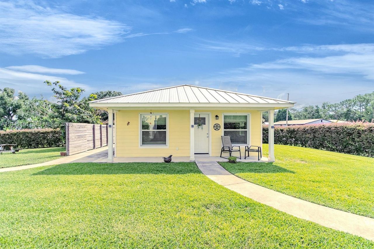 374 Parker St NE , Lake Placid, FL 33852 Photo