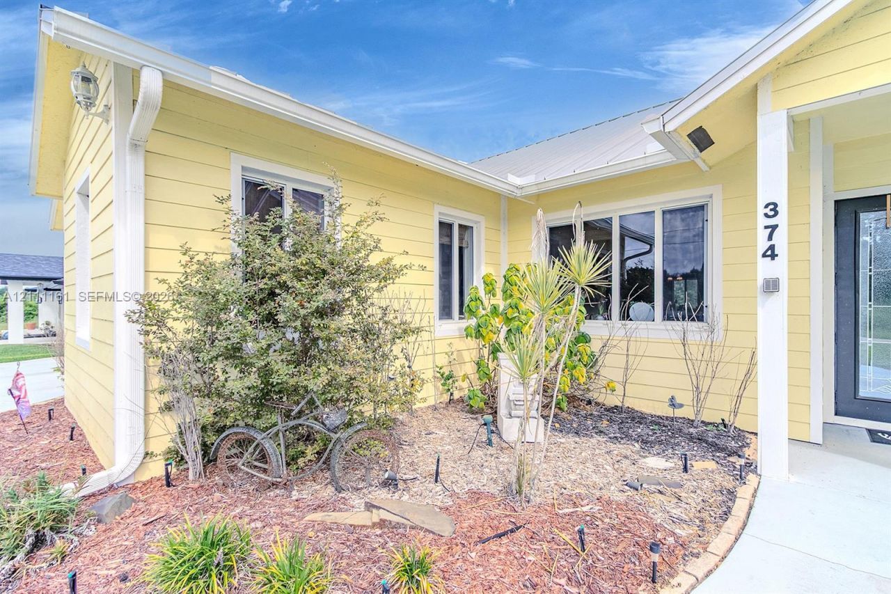 374 Parker St NE , Lake Placid, FL 33852 Photo