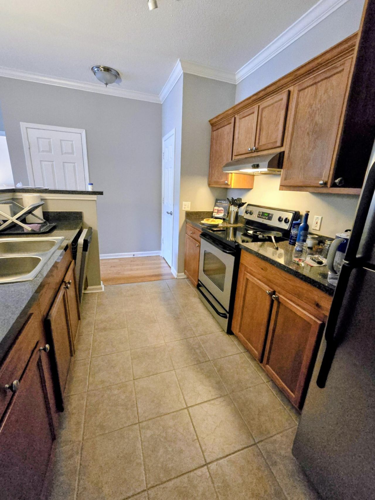 45 Sycamore Avenue Photo 13