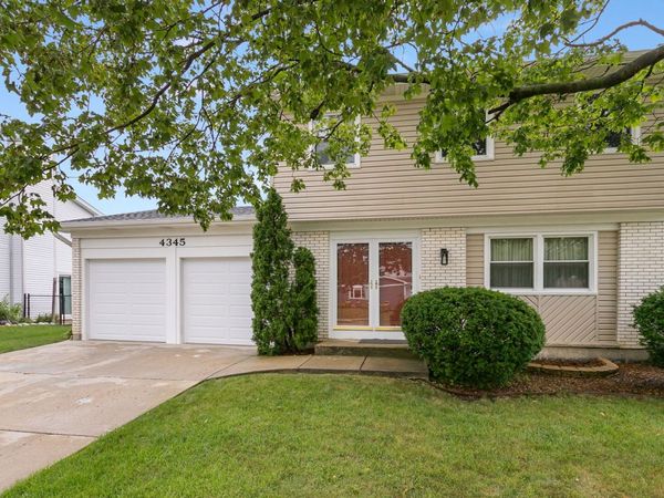 4345 Rock Cove Drive , Hoffman Estates, IL 60192