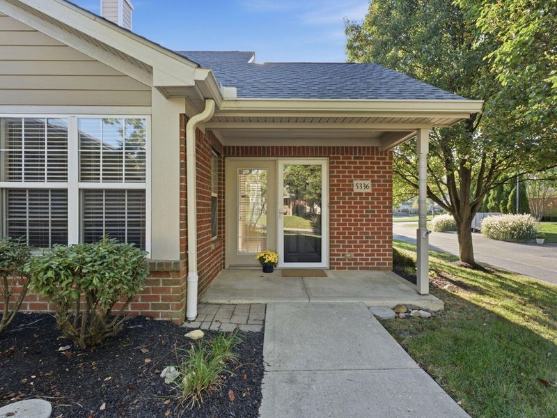 5336 Nottinghamshire Lane, Westerville, OH 43081 Photo 2