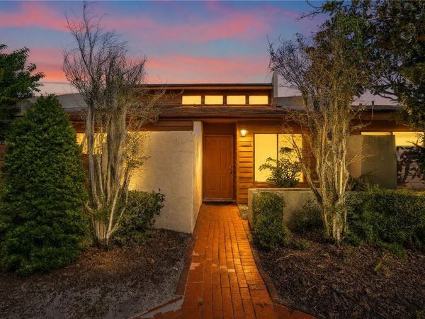 679 W CRANES CIRCLE , ALTAMONTE SPRINGS, FL 32701