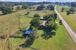 8512 Saint Lukes Church Road  photo 4