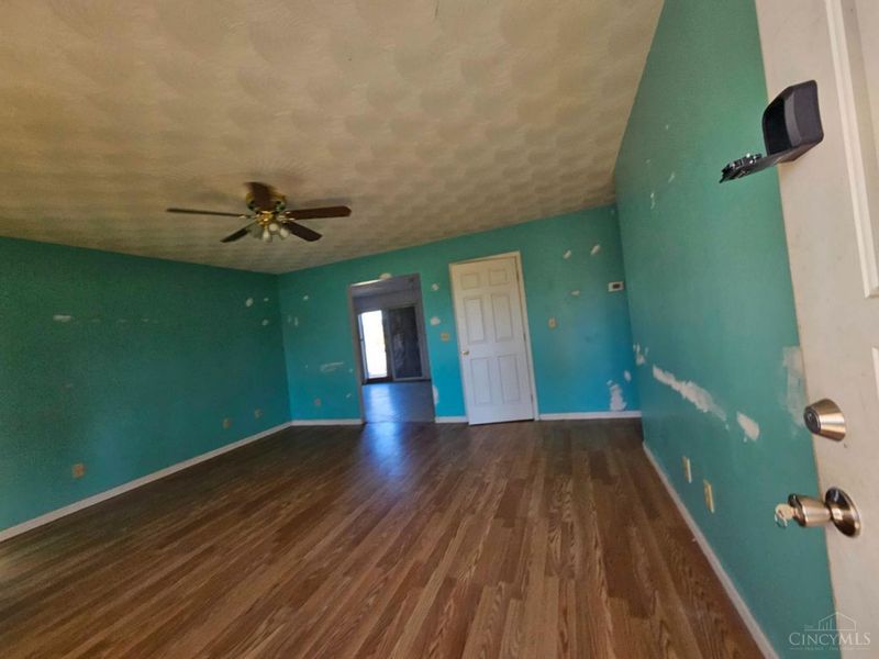 2437 Tri County Highway, Mount Orab, OH 45154 Photo 3