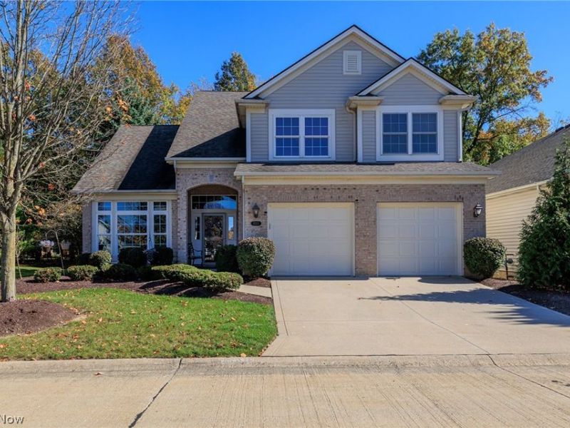 15271 Oak Hollow Lane, Strongsville, OH 44149 Photo 1