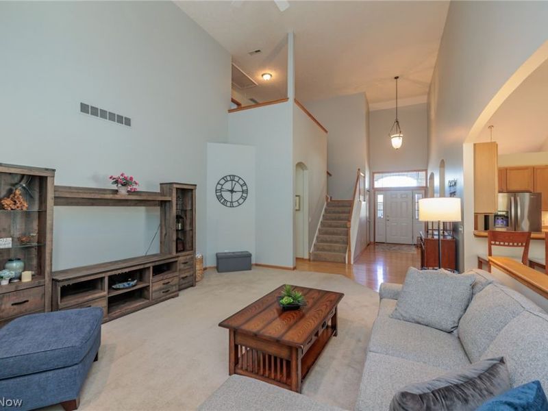 15271 Oak Hollow Lane, Strongsville, OH 44149 Photo 11
