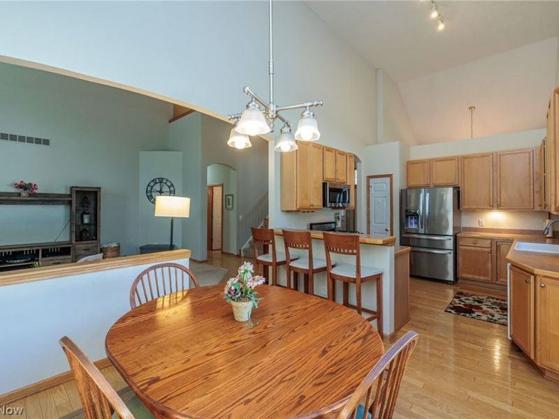 15271 Oak Hollow Lane, Strongsville, OH 44149 Photo 13