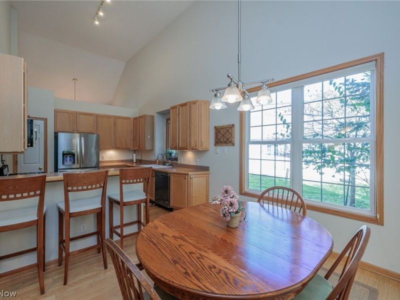 15271 Oak Hollow Lane, Strongsville, OH 44149 Photo 14
