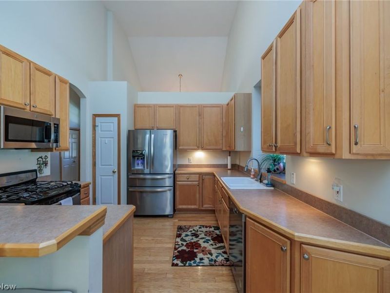 15271 Oak Hollow Lane, Strongsville, OH 44149 Photo 16