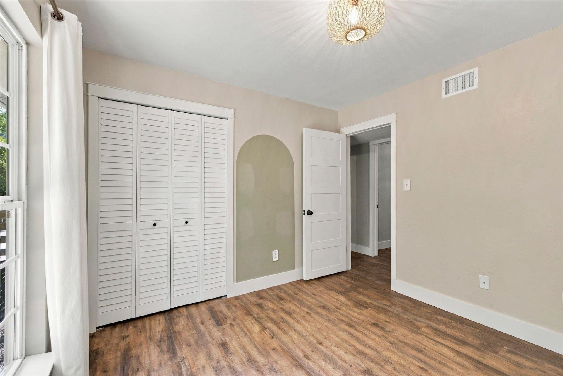1013 San Luis Road , Tallahassee, FL 32304 Photo
