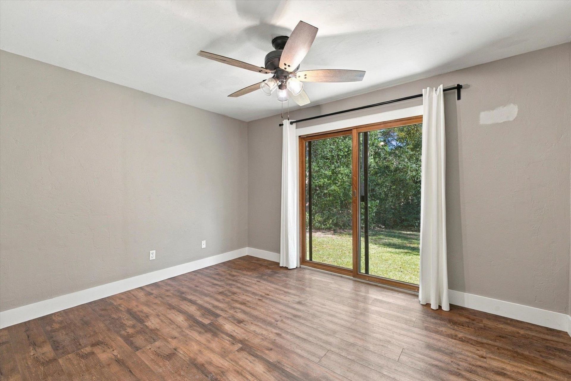 1013 San Luis Road , Tallahassee, FL 32304 Photo