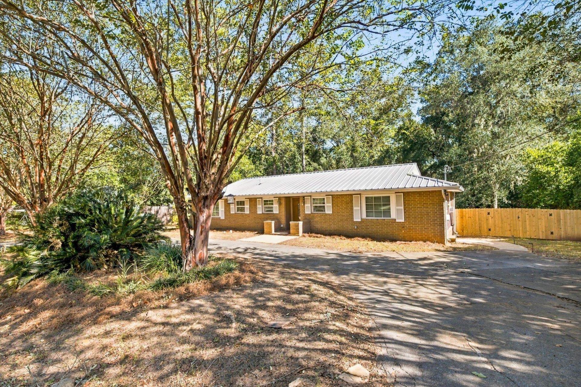 1013 San Luis Road , Tallahassee, FL 32304 Photo