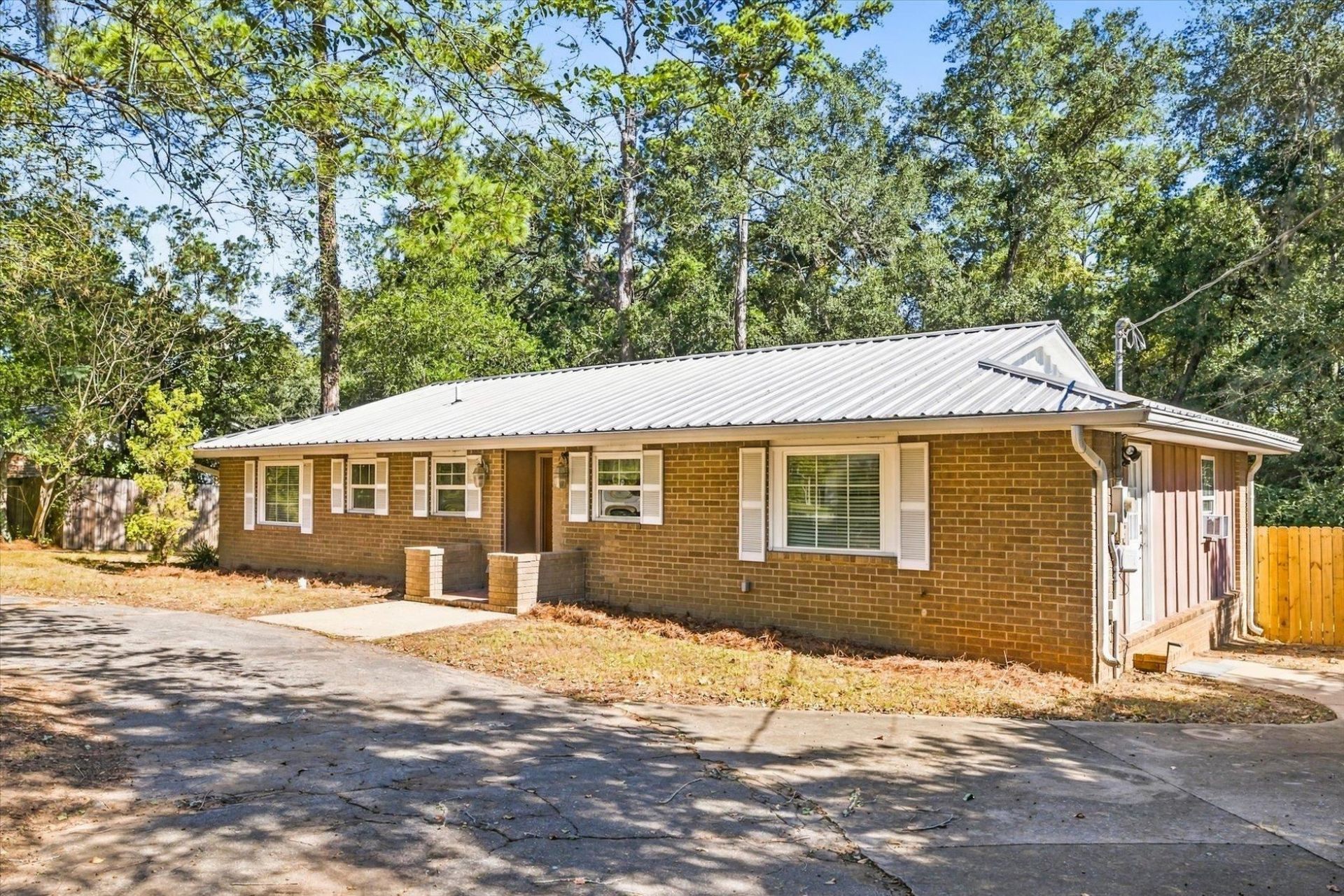 1013 San Luis Road , Tallahassee, FL 32304 Photo