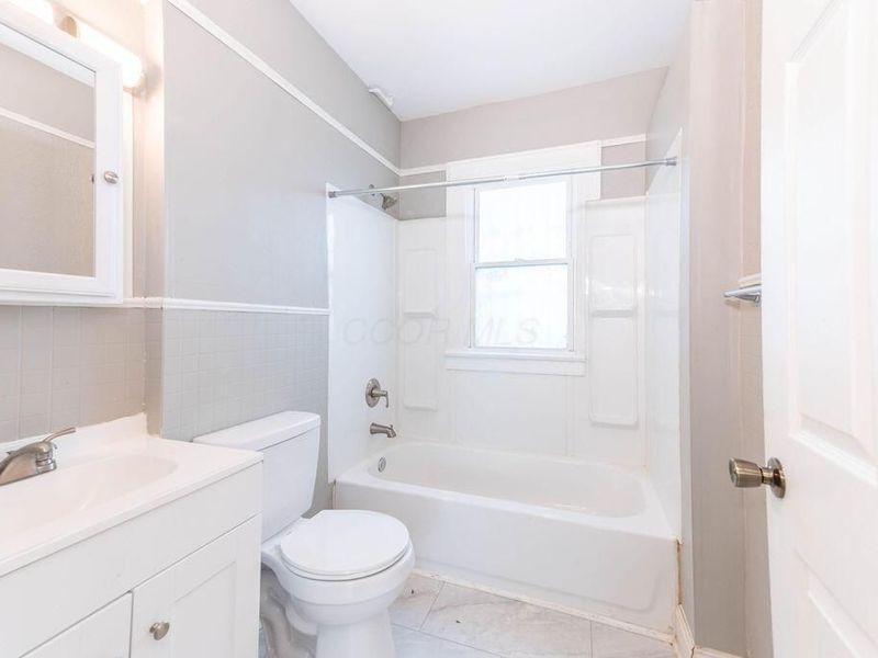 1811 E Rich Street, Unit 1811 1/2, Columbus, OH 43205 Photo 19
