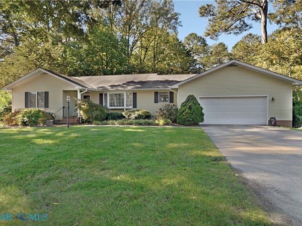 6112 Wiatt Street , Gloucester, VA 23061