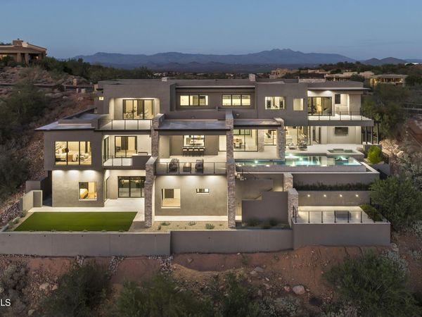 15507 E FIREROCK COUNTRY CLUB Drive, Fountain Hills, AZ 85268