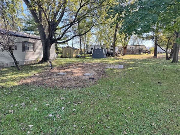 11/30 Woodhaven , Sublette, IL 61367