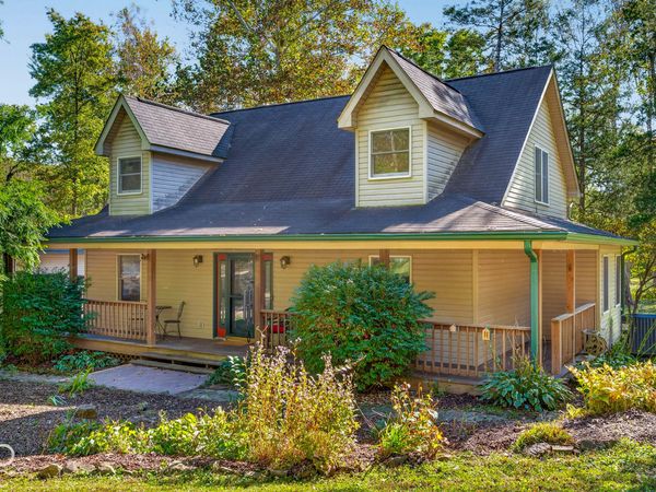 6337 Bellsville Pike , Columbus, IN 47201