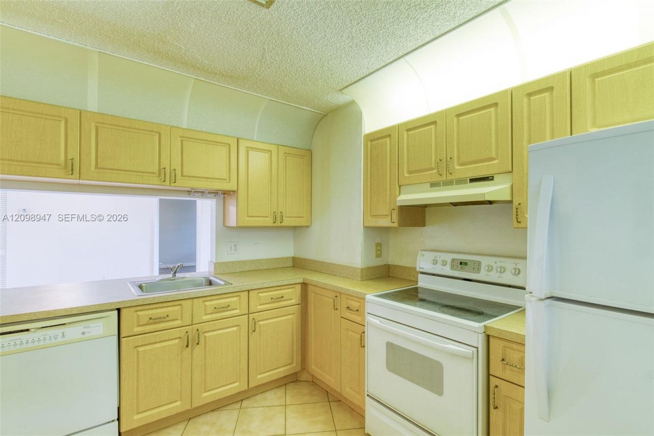 3644 NW 95th Ter , Unit 3K, Sunrise, FL 33351 Photo
