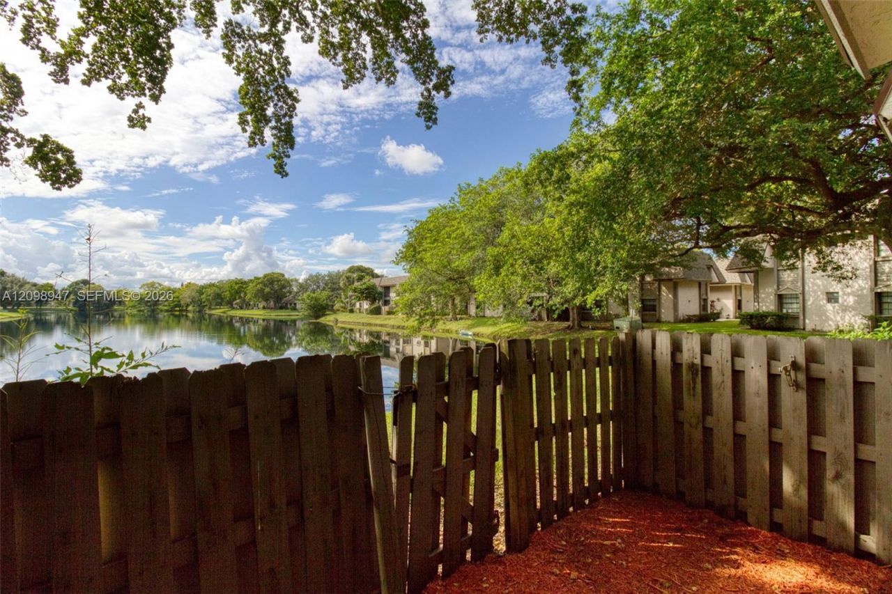 3644 NW 95th Ter , Unit 3K, Sunrise, FL 33351 Photo