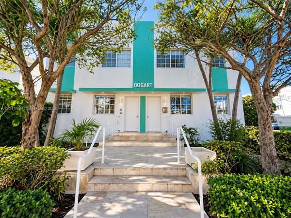 700 16th St , Unit 210, Miami Beach, FL 33139