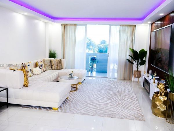 800 West Ave , Unit 426, Miami Beach, FL 33139