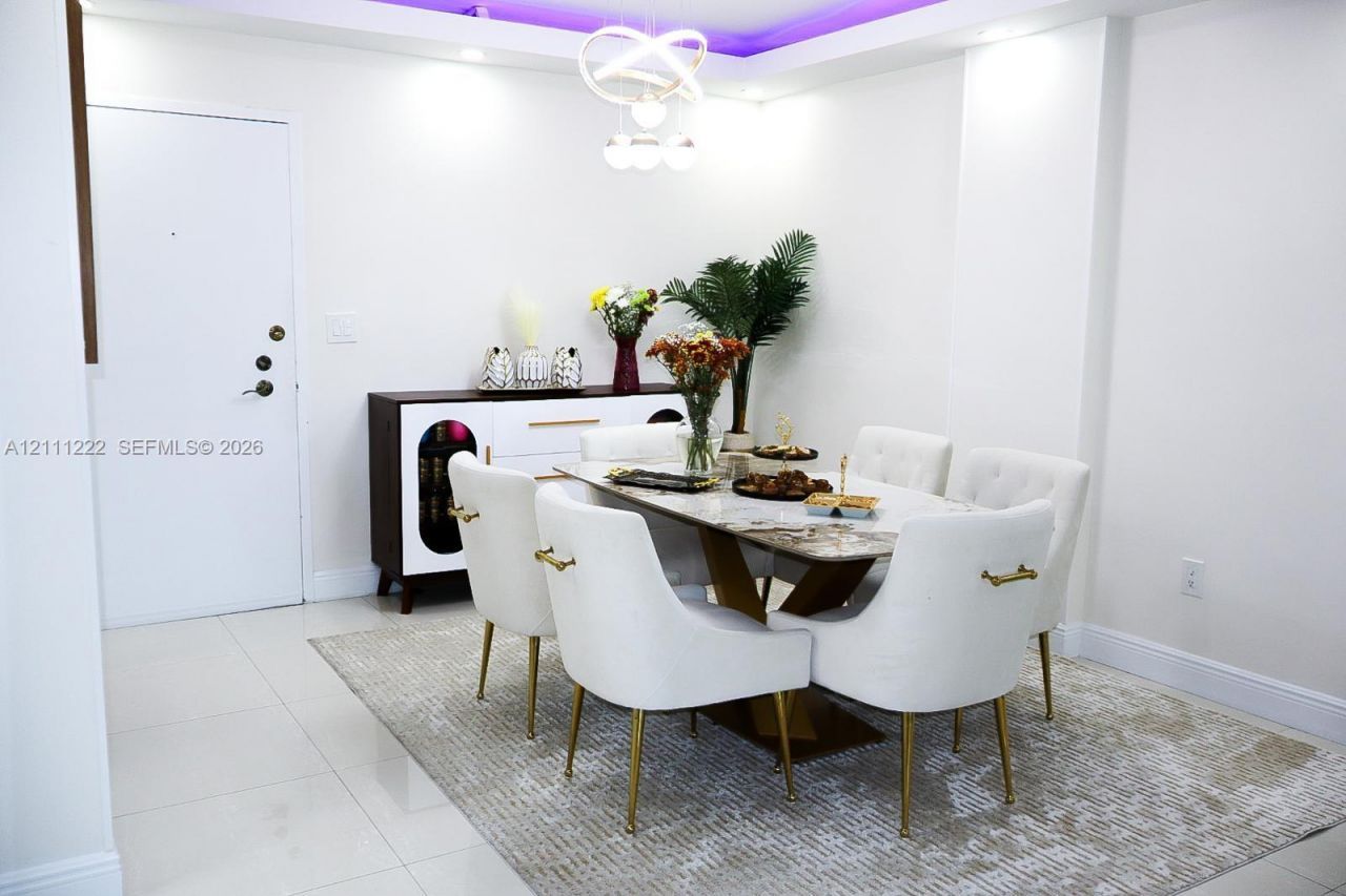 800 West Ave , Unit 426, Miami Beach, FL 33139 Photo