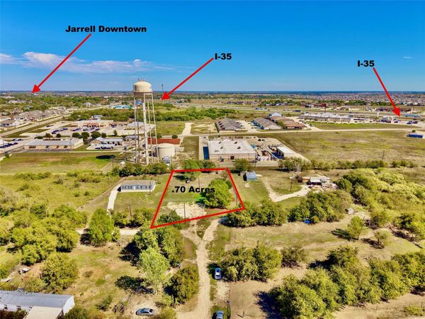 584 County Road 306 RD , Jarrell, TX 76537