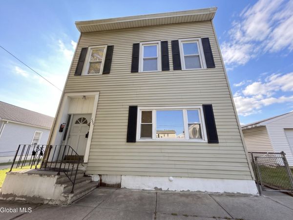 1235 5th Avenue, Unit 1st Fl. Re, Watervliet, NY 12189