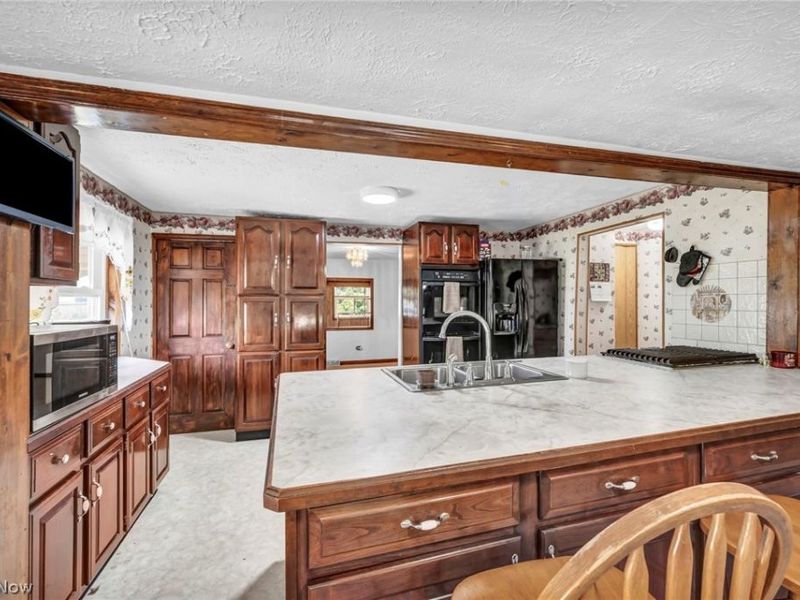 1980 Wadsworth Road , Norton, OH 44203 Photo 20