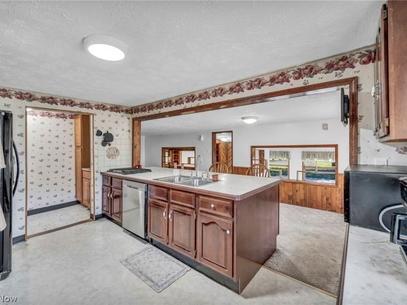 1980 Wadsworth Road , Norton, OH 44203 Photo 22
