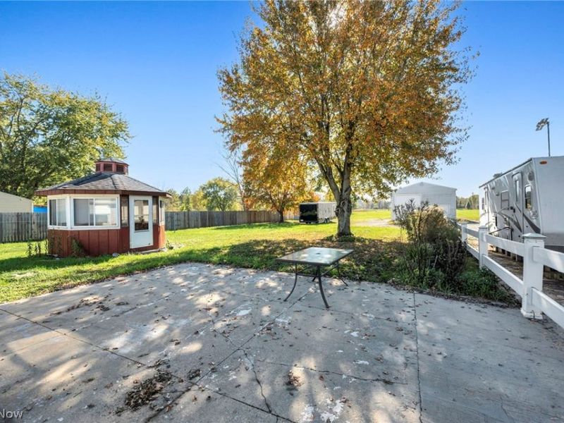 1980 Wadsworth Road , Norton, OH 44203 Photo 45