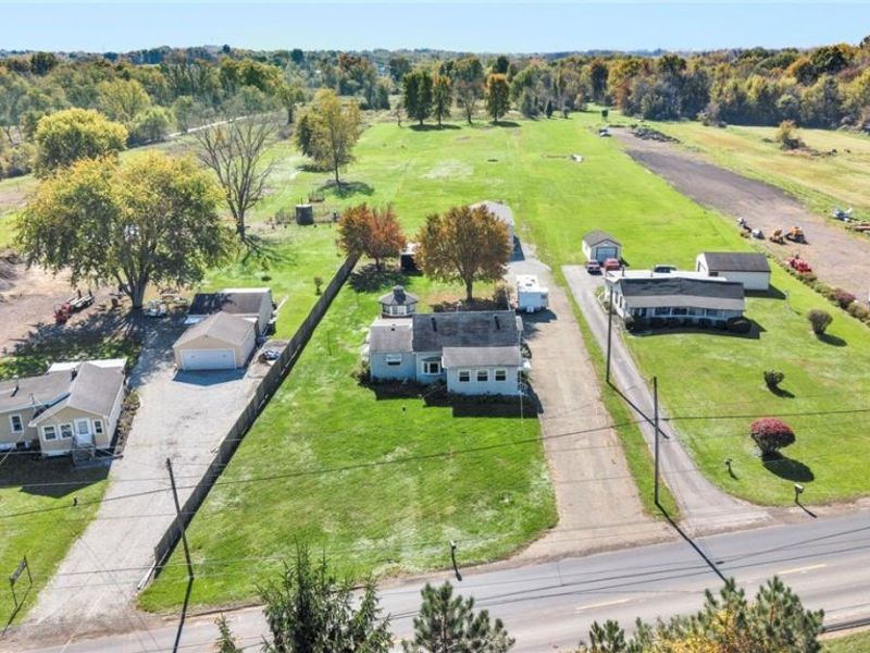 1980 Wadsworth Road , Norton, OH 44203 Photo 5