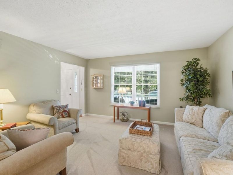 1042 Seapine Court, Maineville, OH 45039 Photo 10