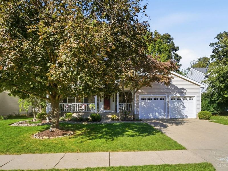 1042 Seapine Court, Maineville, OH 45039 Photo 3