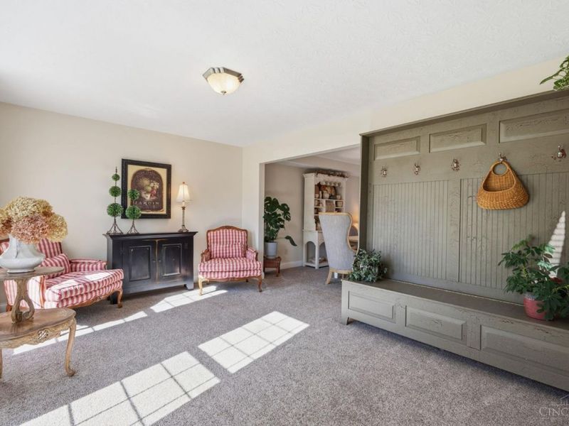 7885 Birchwood Court, Deerfield Township, OH 45040 Photo 8