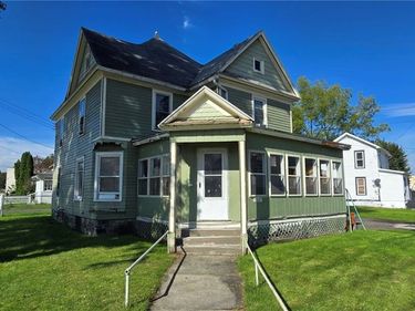 726 Erie Street , Elmira, NY 14904