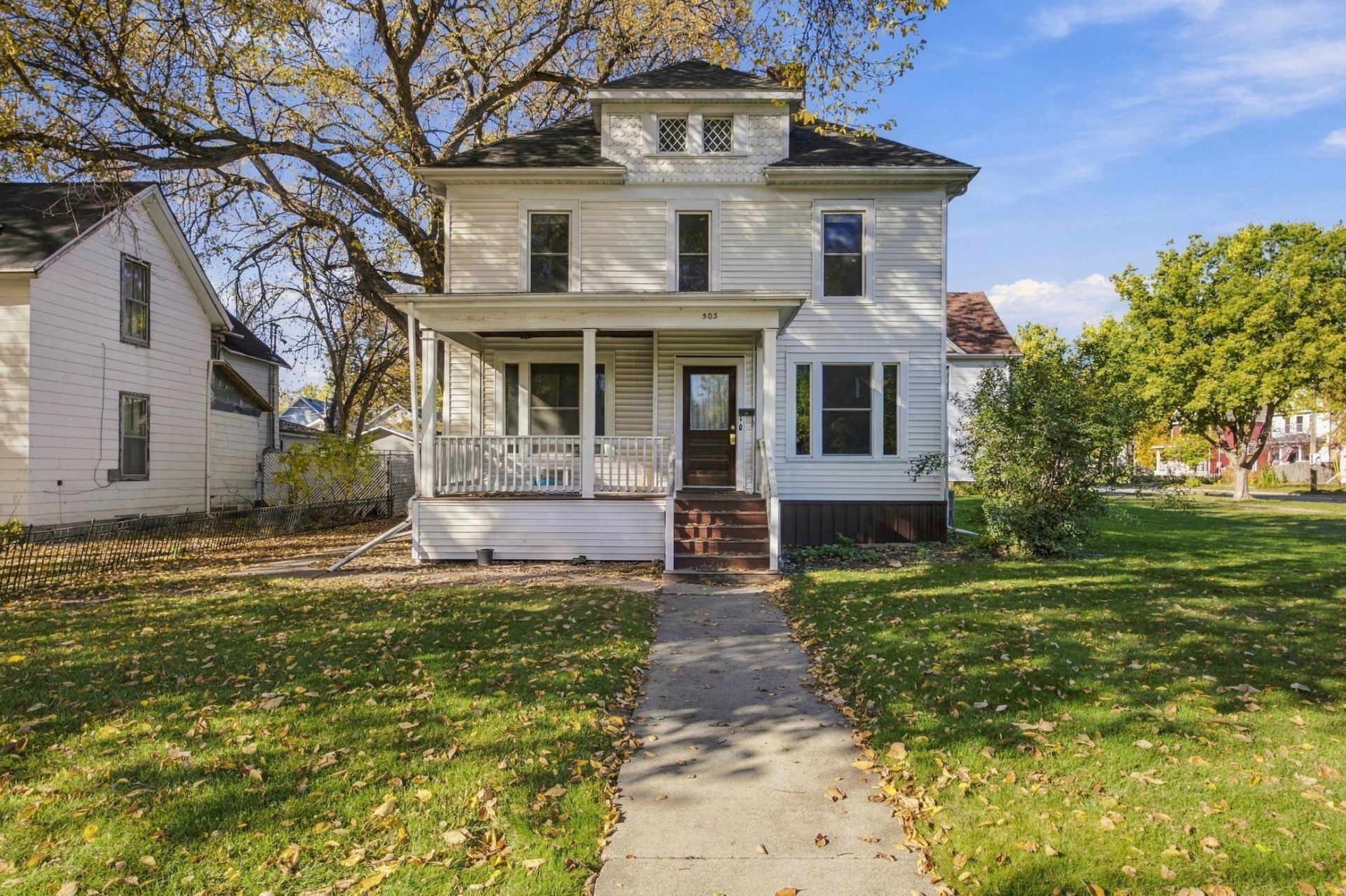 503 9th Street S primary photo